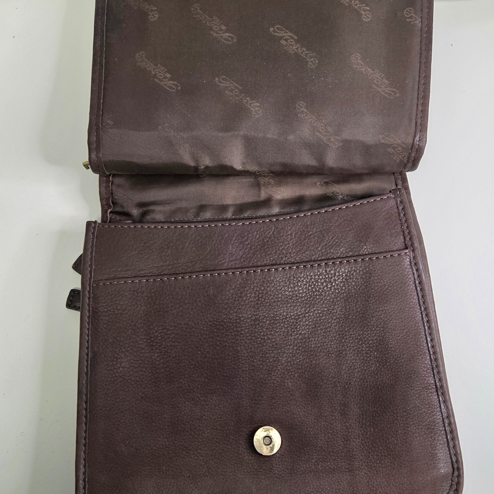 Vintage Y2K Fossil New American Classic Key Brown Leather Crossbody Purse Bag - Picture 11 of 16